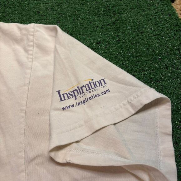 Hanes Men's Cream and White T-shirt - Picture 4 of 7